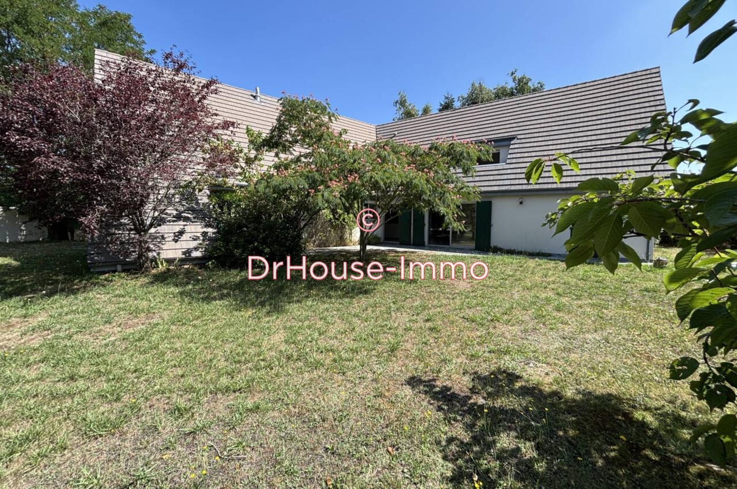 Maison 6 pièces de 230 m² - Olivet (45160)