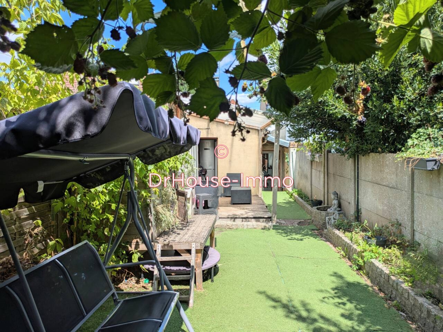 Maison 6 pièces de 82 m² - Mantes-la-Jolie (78200)