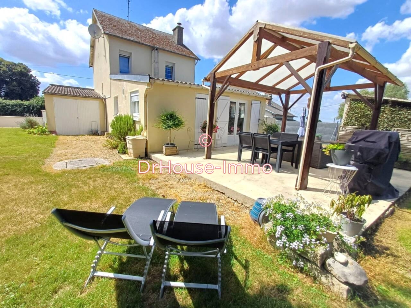 Maison 5 pièces de 116 m² - Essigny-le-Grand (02690)