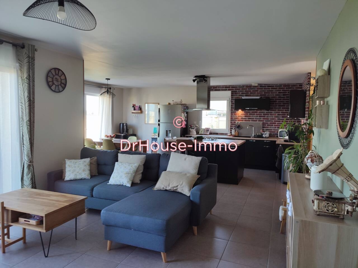 Maison 4 pièces de 101 m² - Creully (14480)