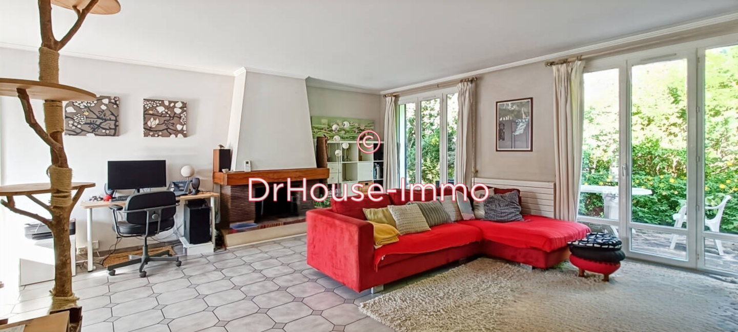 Maison 5 pièces de 134 m² - Plaisir (78370)