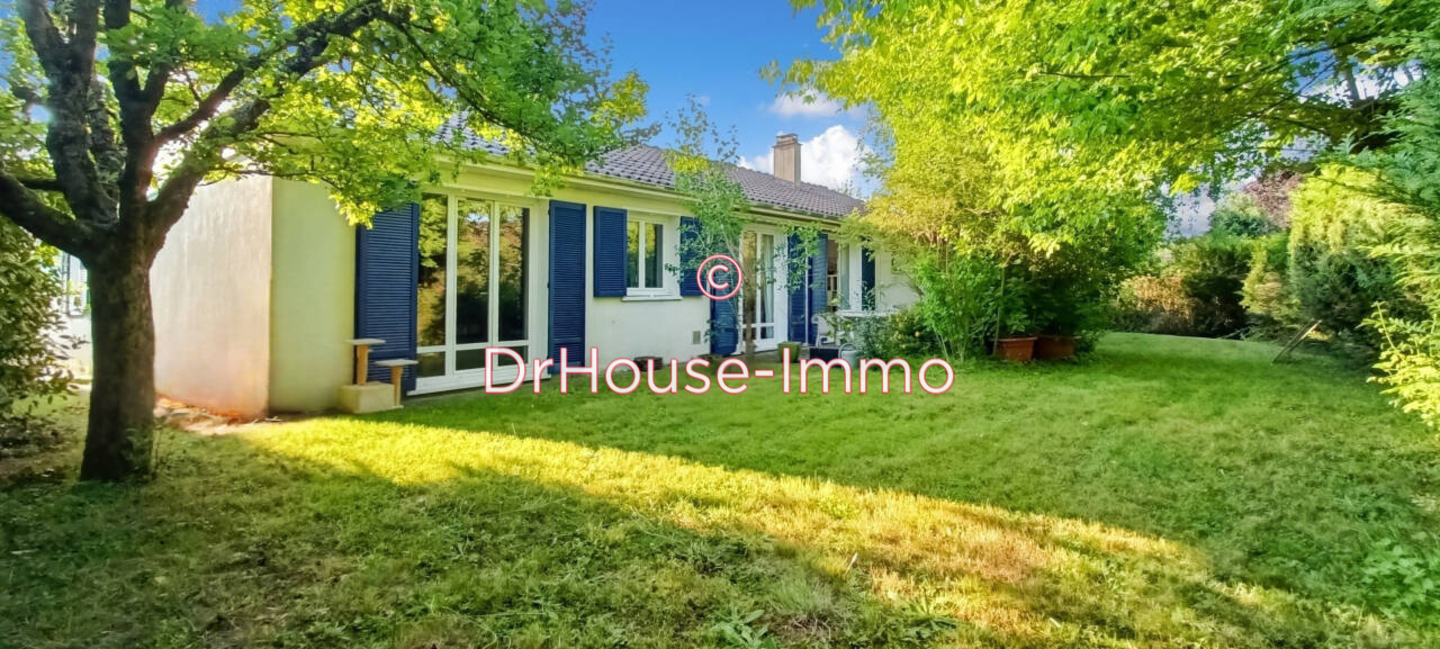 Maison 5 pièces de 134 m² - Plaisir (78370)