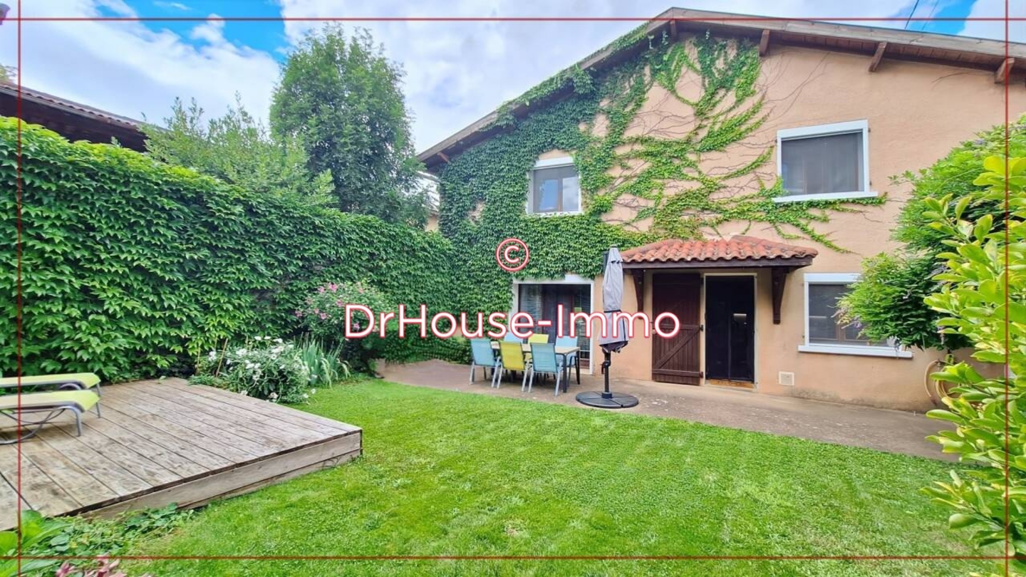 Maison 4 pièces de 107 m² - Chasselay (69380)