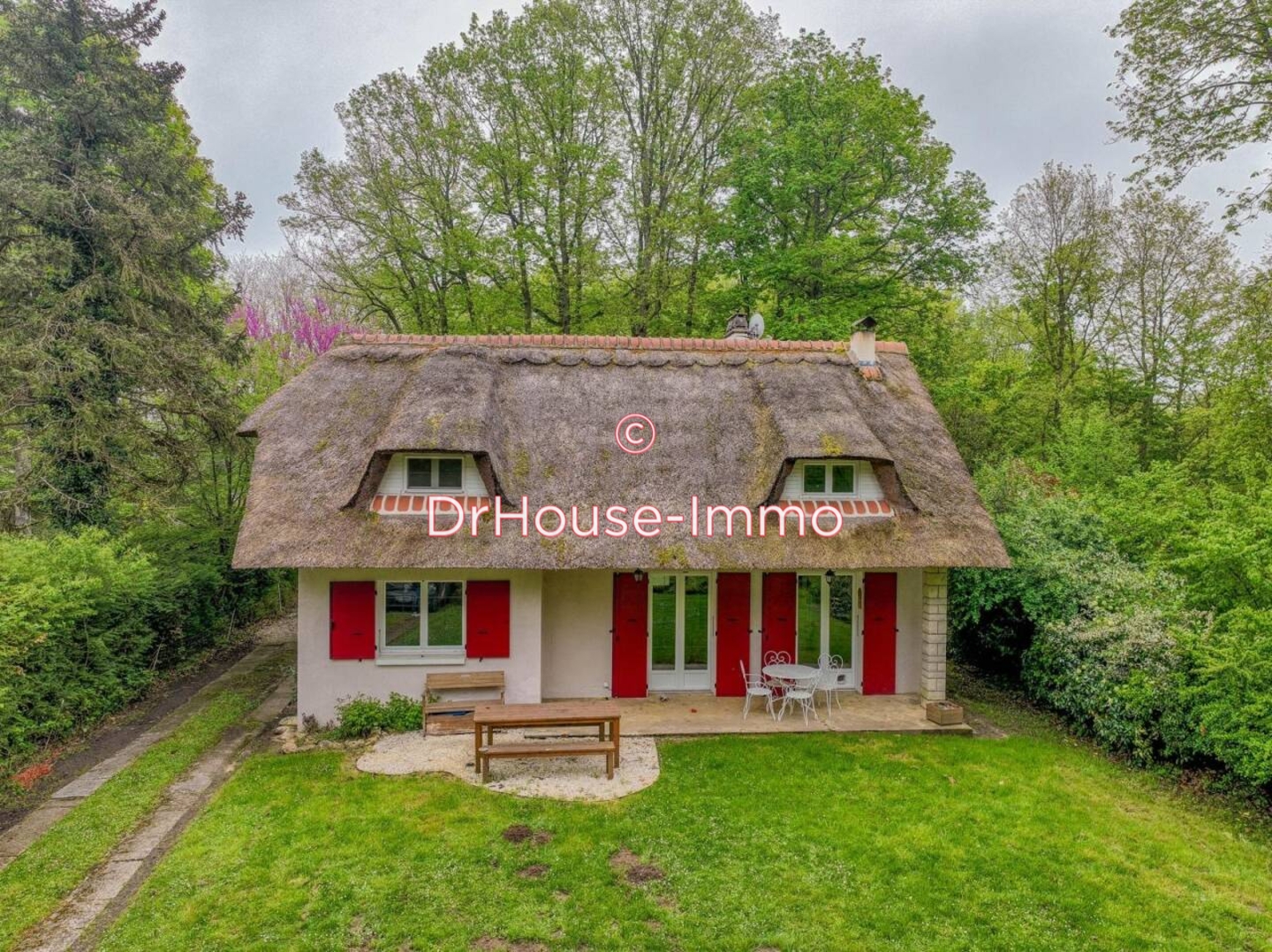 Maison 5 pièces de 95 m² - Ferrières-en-Gâtinais (45210)