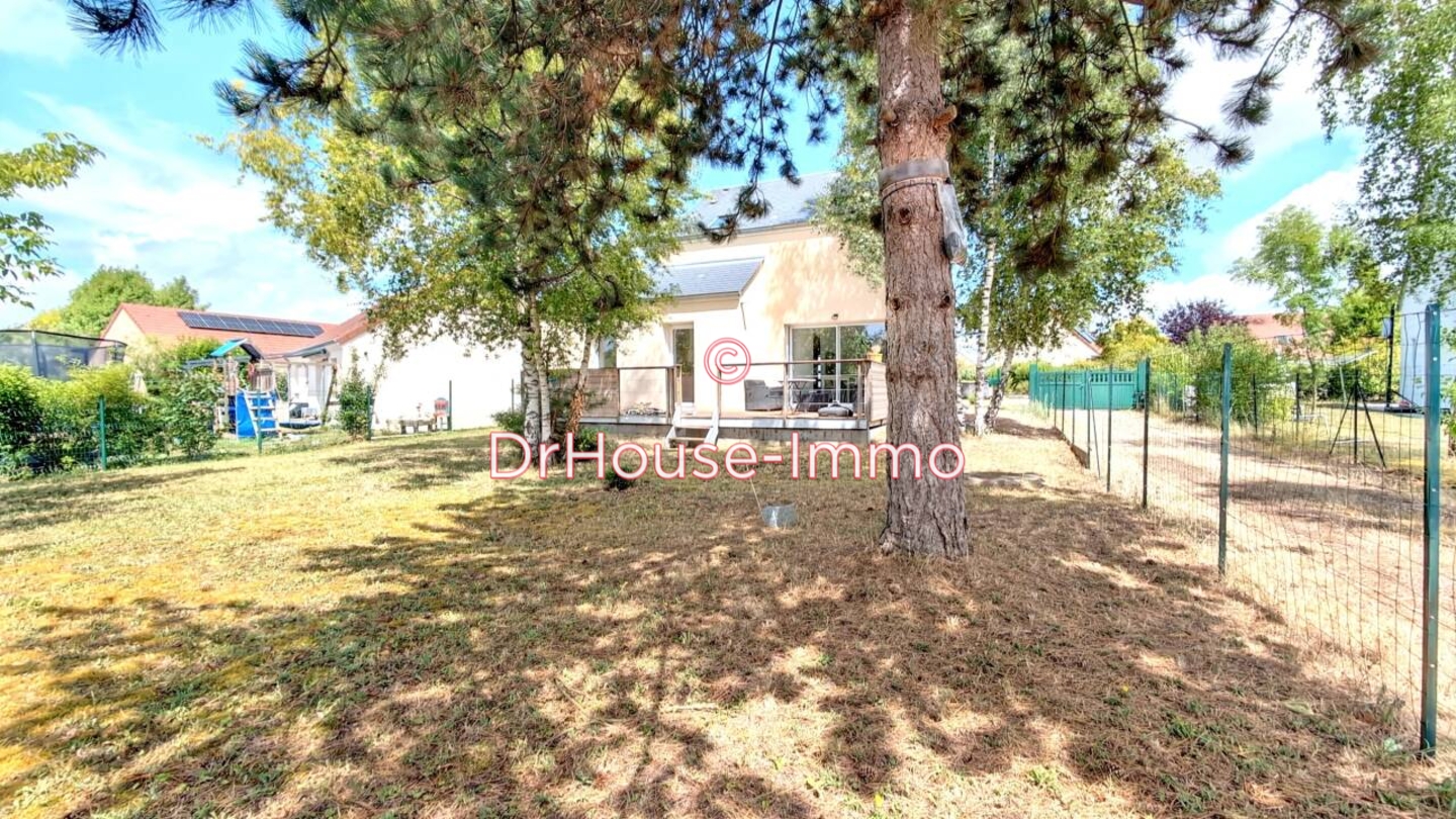 Maison 4 pièces de 86 m² - Saint-Ay (45130)