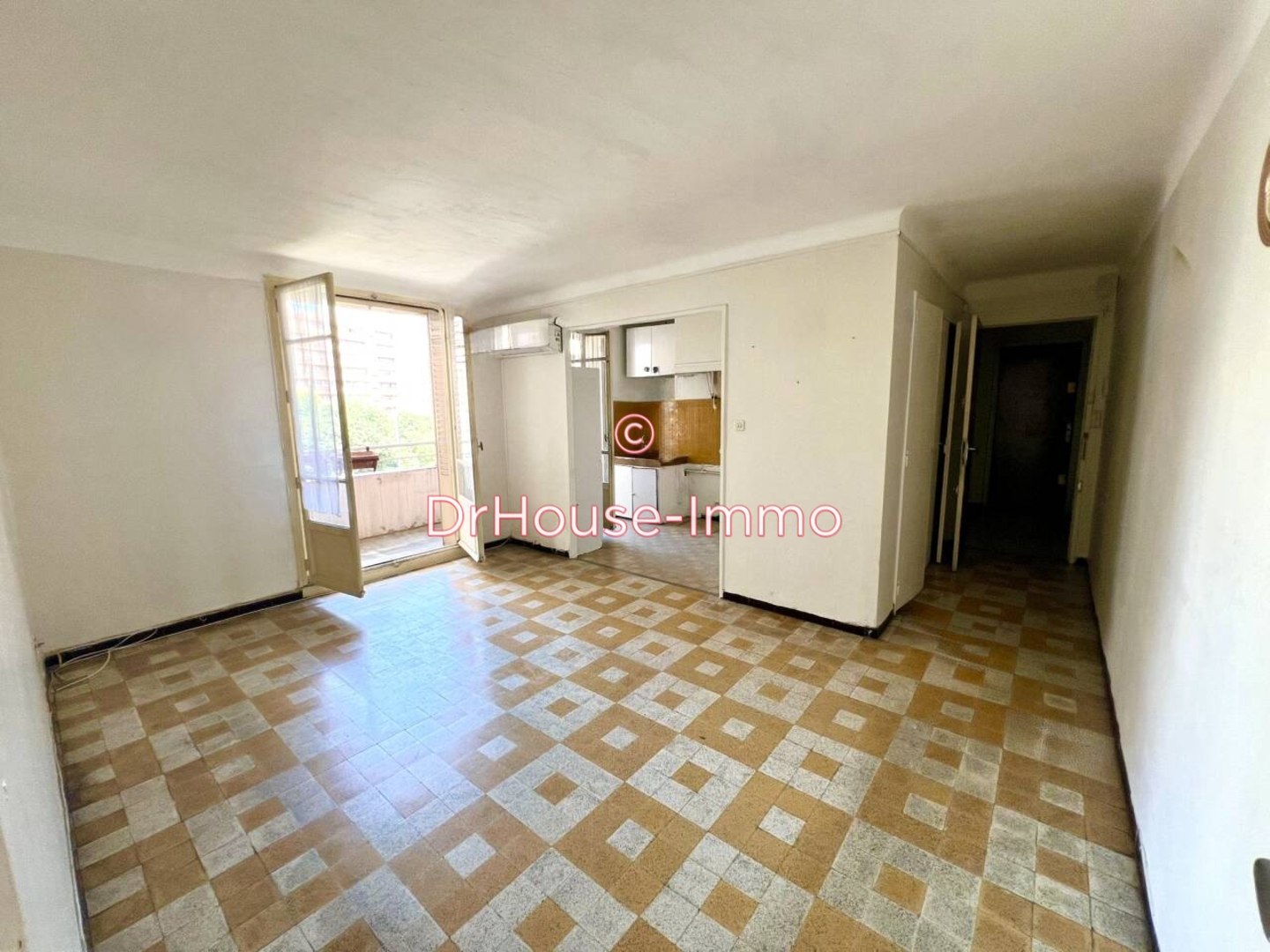 Appartement 4 pièces de 62 m² - Marseille (13009)