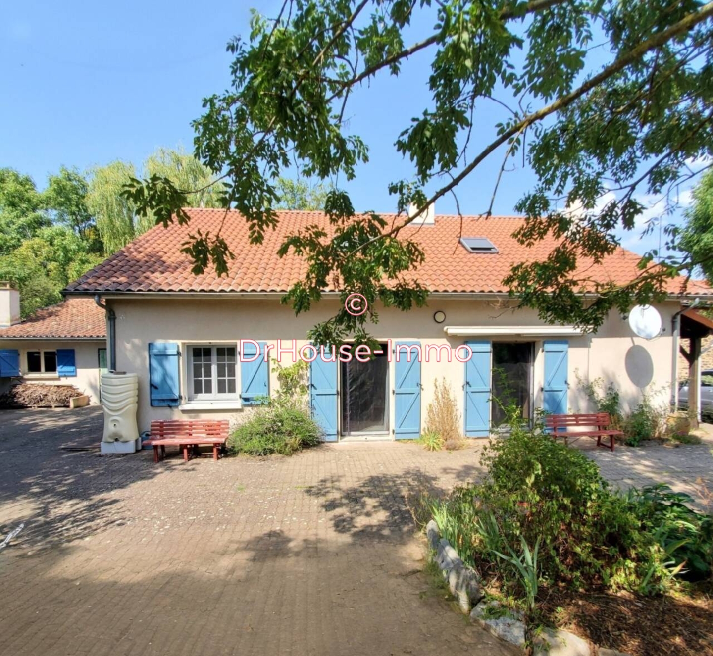 Maison 5 pièces de 140 m² - Olloix (63450)