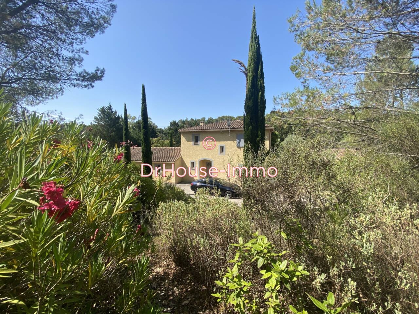 Maison 7 pièces de 222 m² - Brignoles (83170)