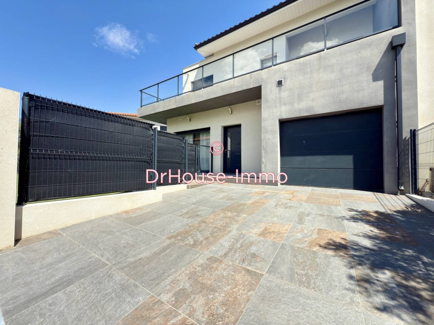 Maison 4 pièces de 110 m² - Saint-Estève (66240)