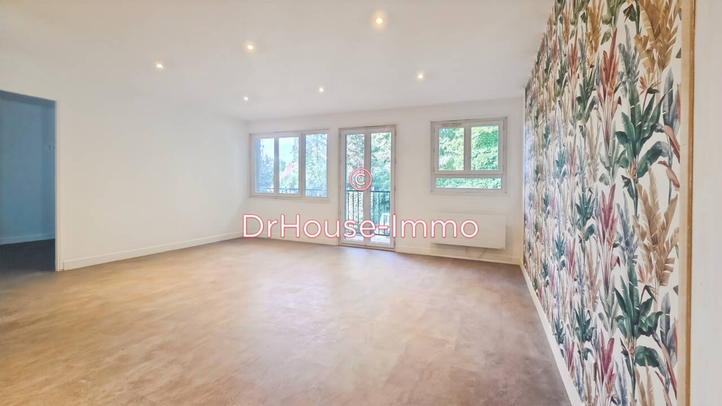 Appartement 2 pièces de 42 m² - Arpajon (91290)