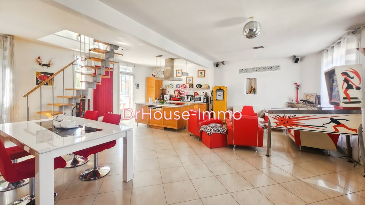 Maison 3 pièces de 80 m² - Corbeil-Essonnes (91100)