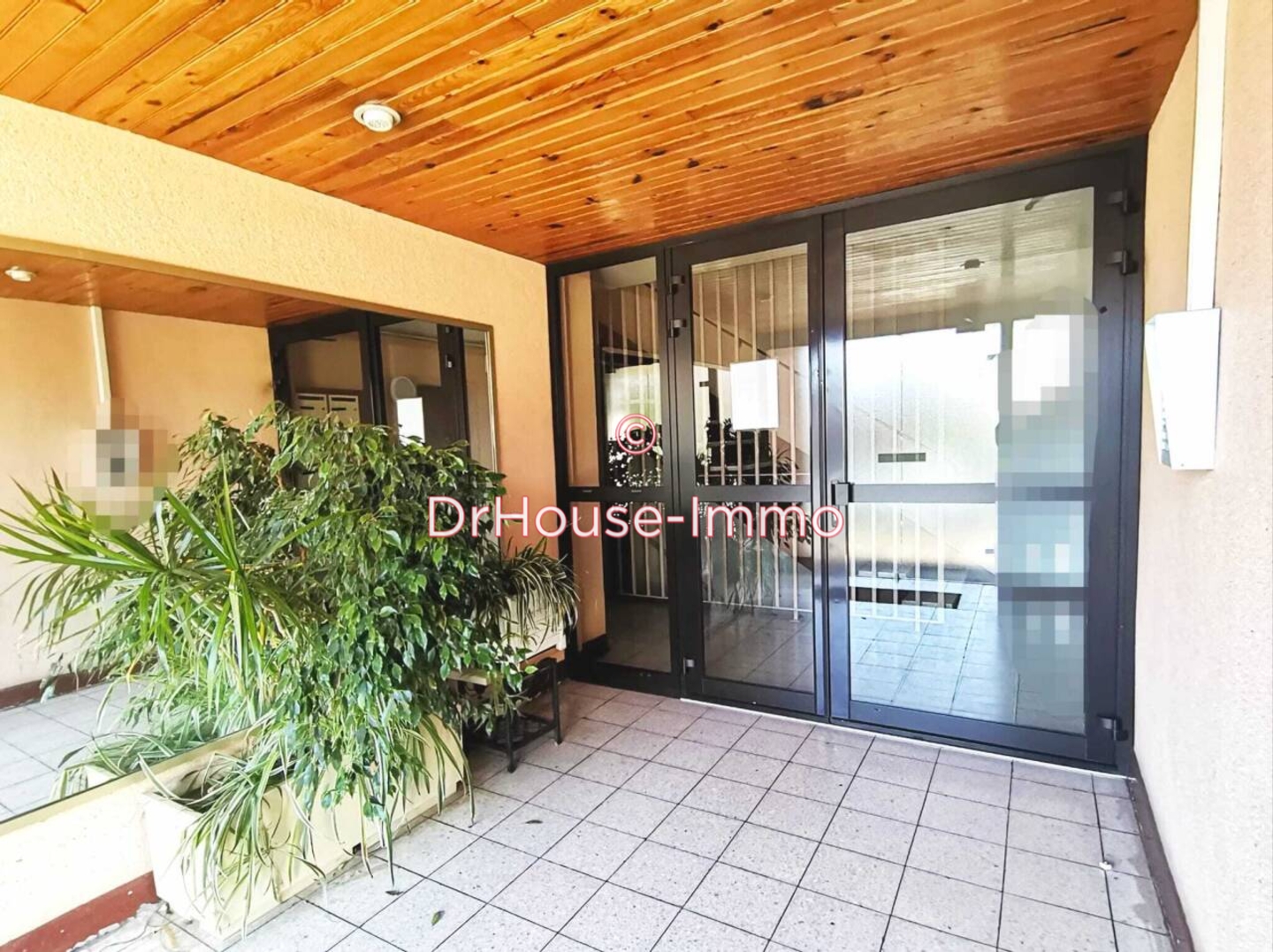 Appartement 4 pièces de 74 m² - Neuilly-sur-Marne (93330)