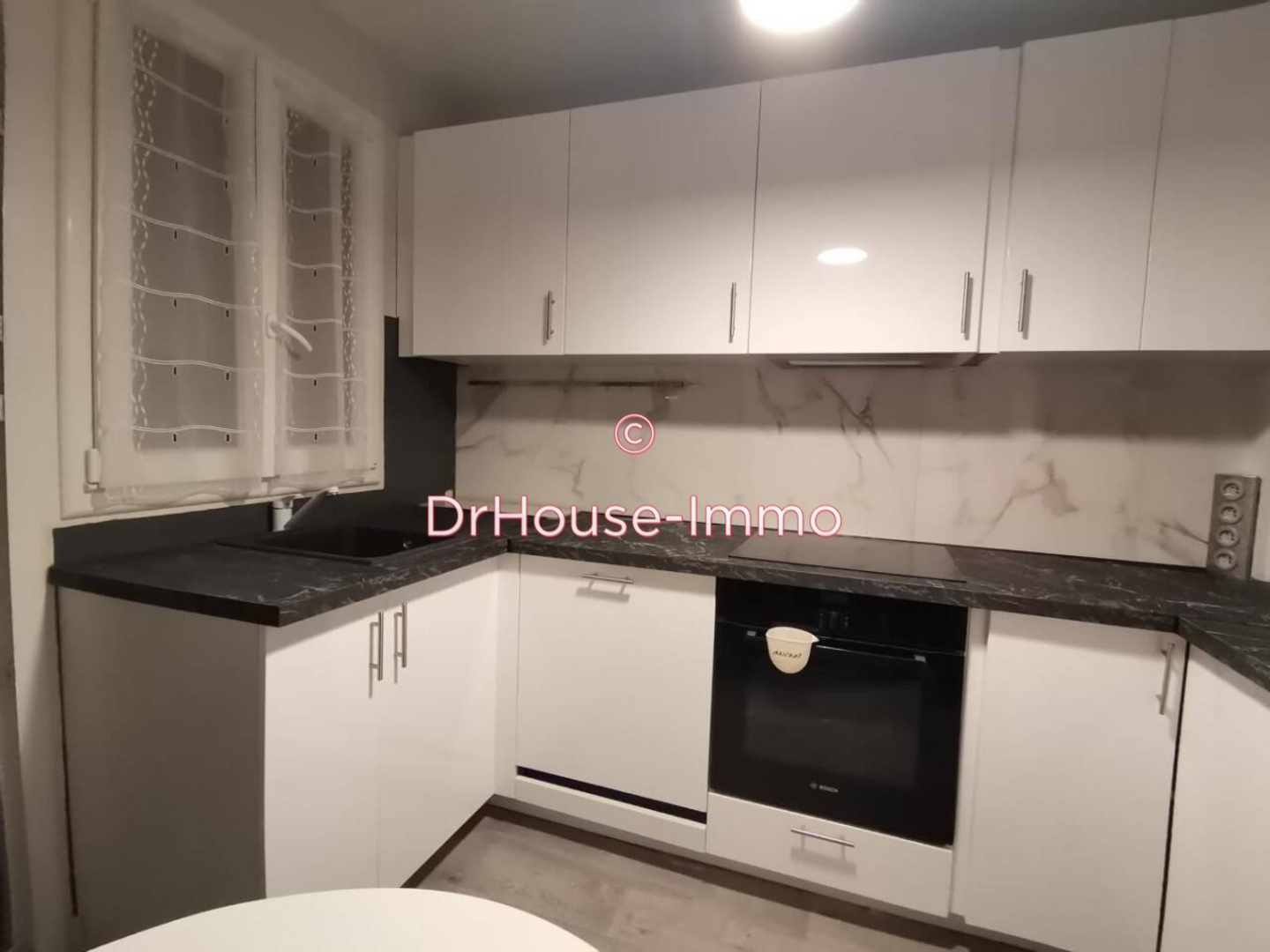 Appartement 4 pièces de 74 m² - Neuilly-sur-Marne (93330)