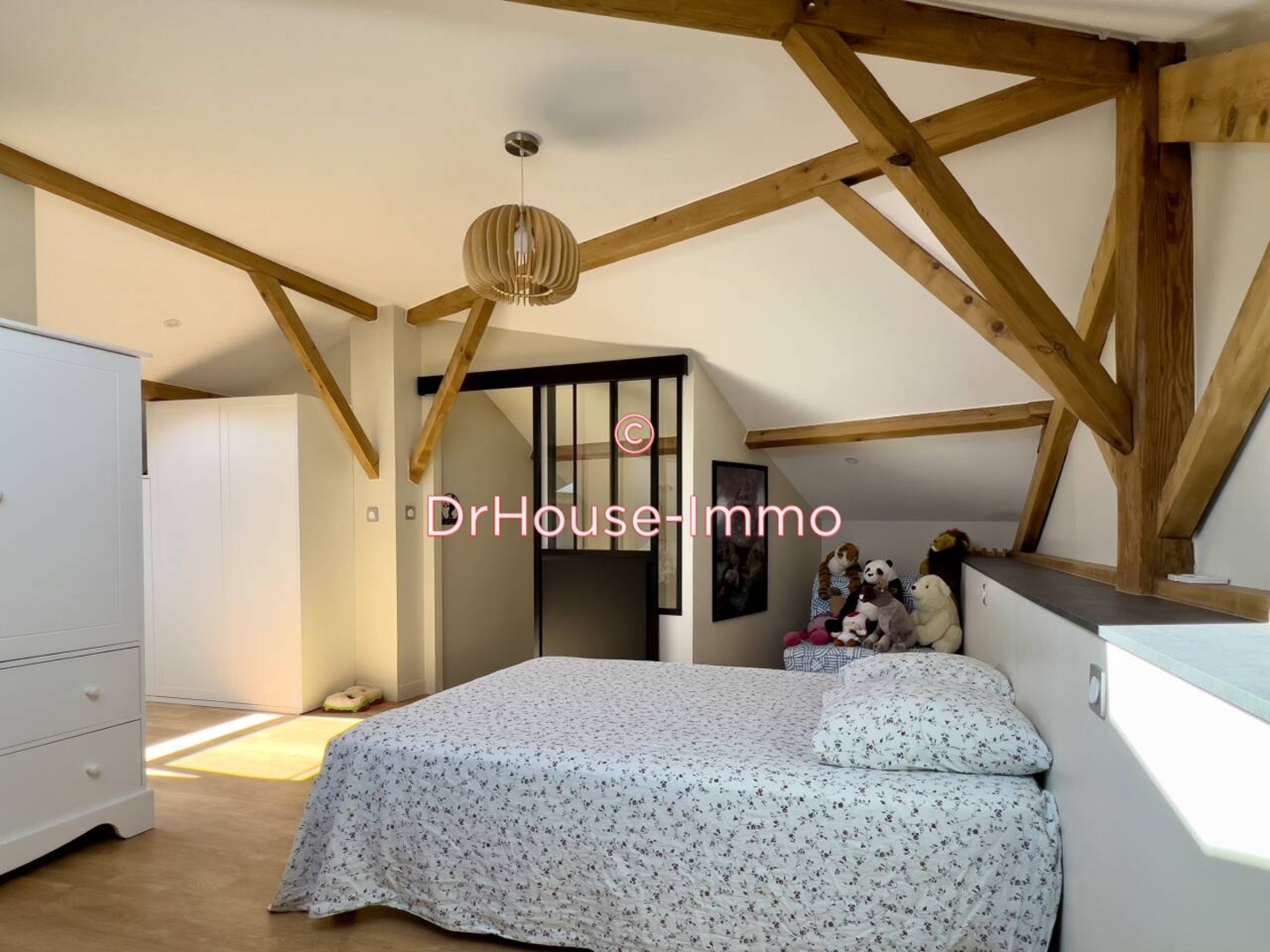Maison 6 pièces de 175 m² - Bègles (33130)