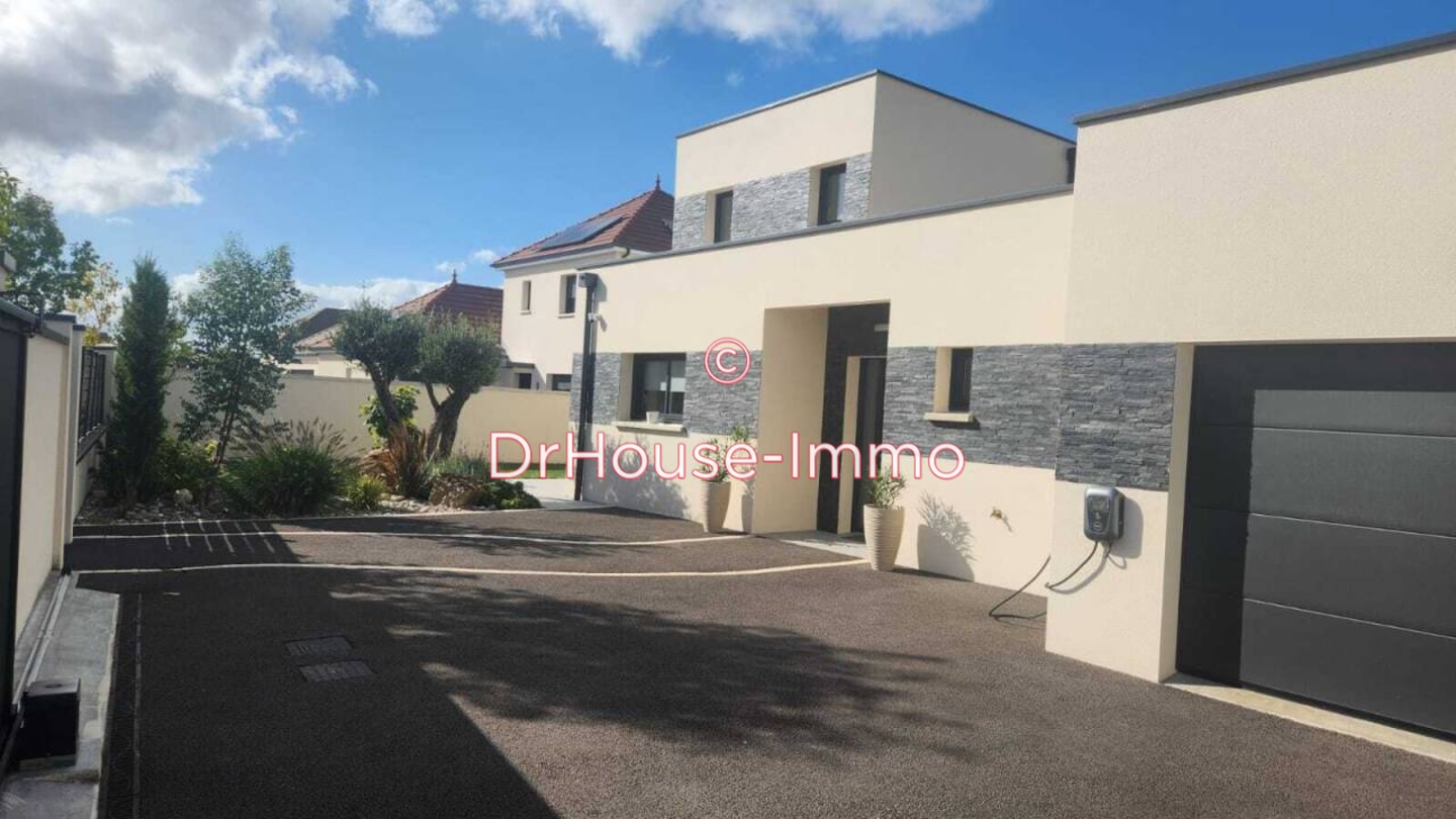 Maison 6 pièces de 155 m² - Bréviandes (10450)