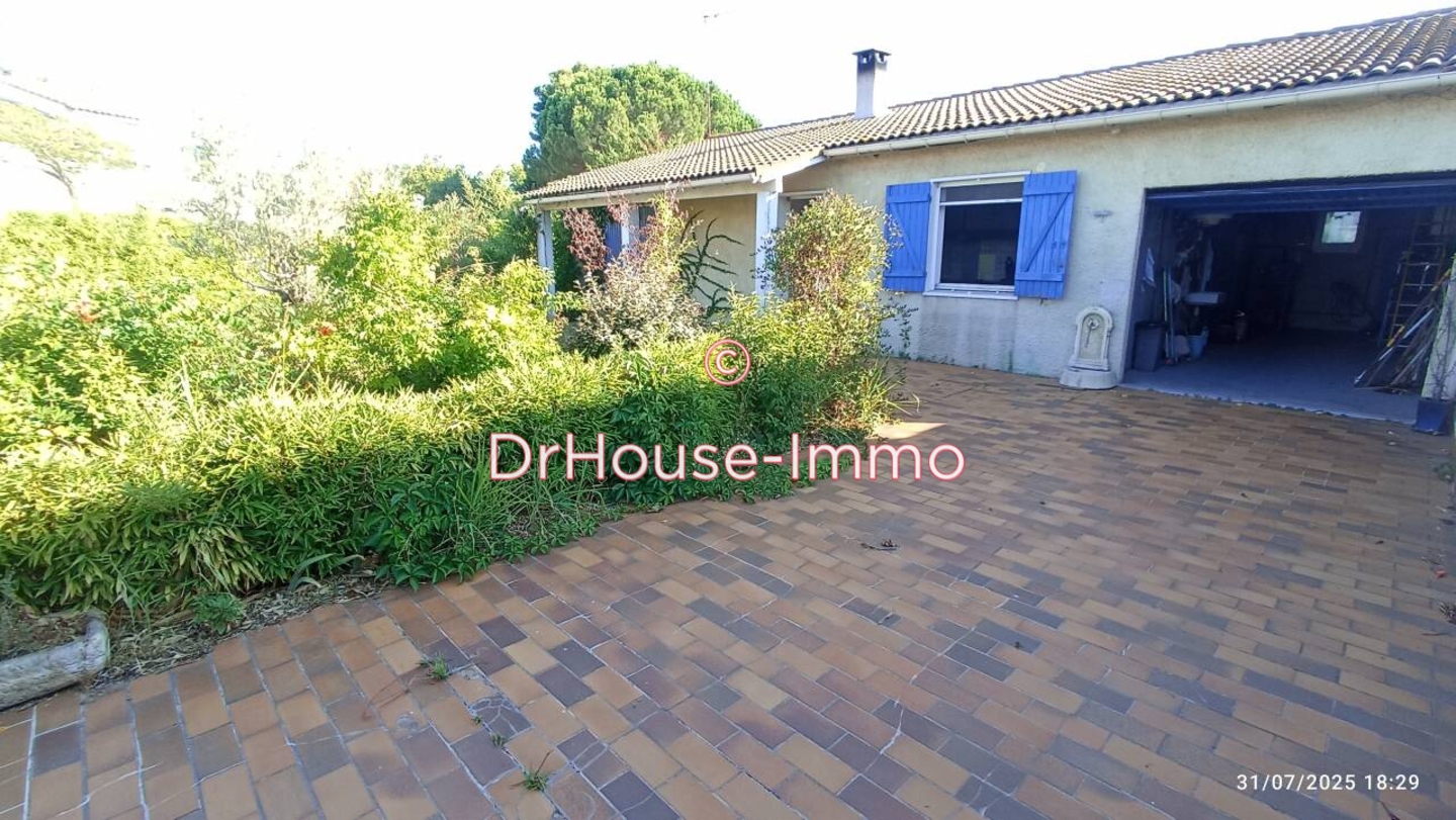 Maison 5 pièces de 90 m² - Aigues-Mortes (30220)