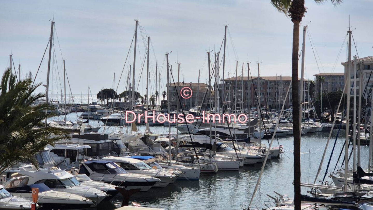 Appartement 4 pièces de 76 m² - Fréjus (83600)