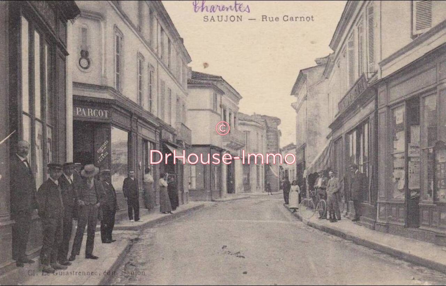 Commerce 2 pièces de 60 m² - Saujon (17600)