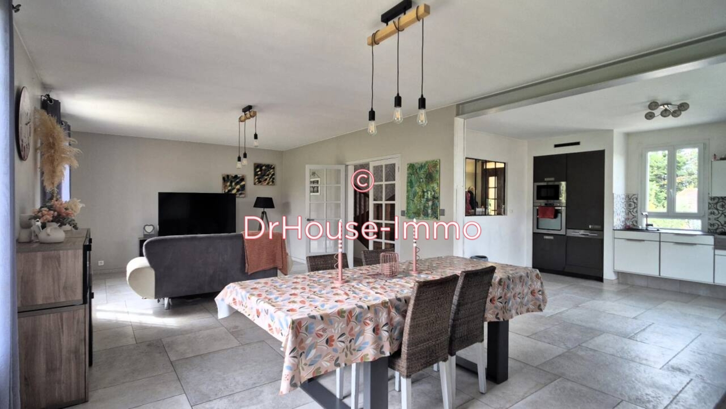 Maison 6 pièces de 168 m² - Bonnemaison (14260)