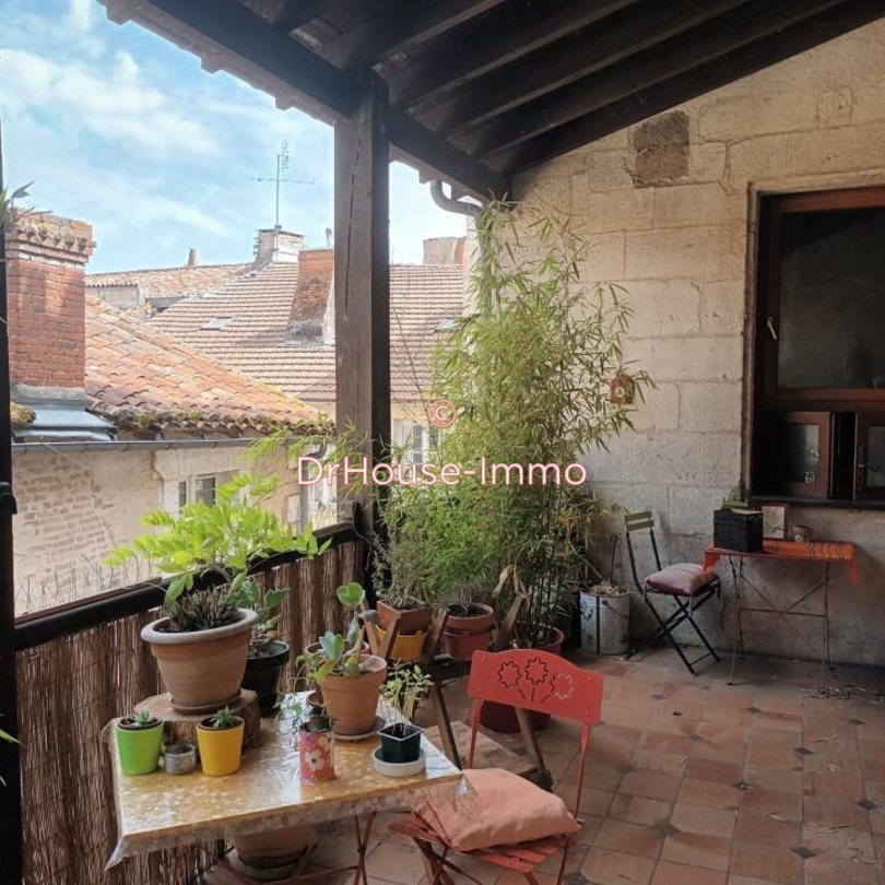 Appartement 2 pièces de 60 m² - Périgueux (24000)