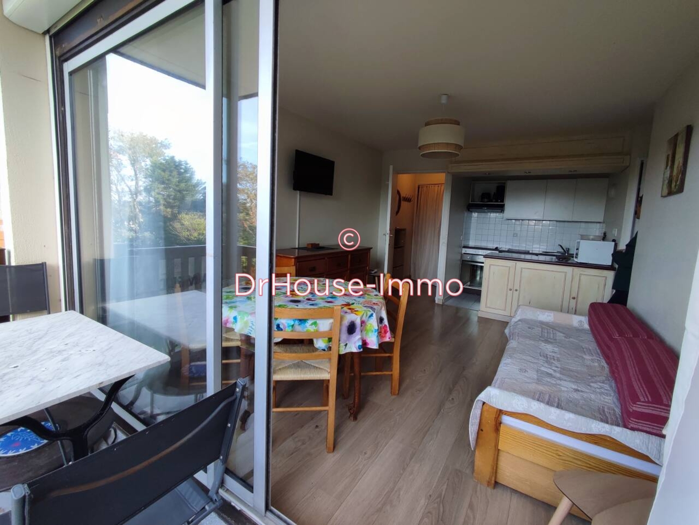 Appartement 2 pièces de 32 m² - Courseulles-sur-Mer (14470)