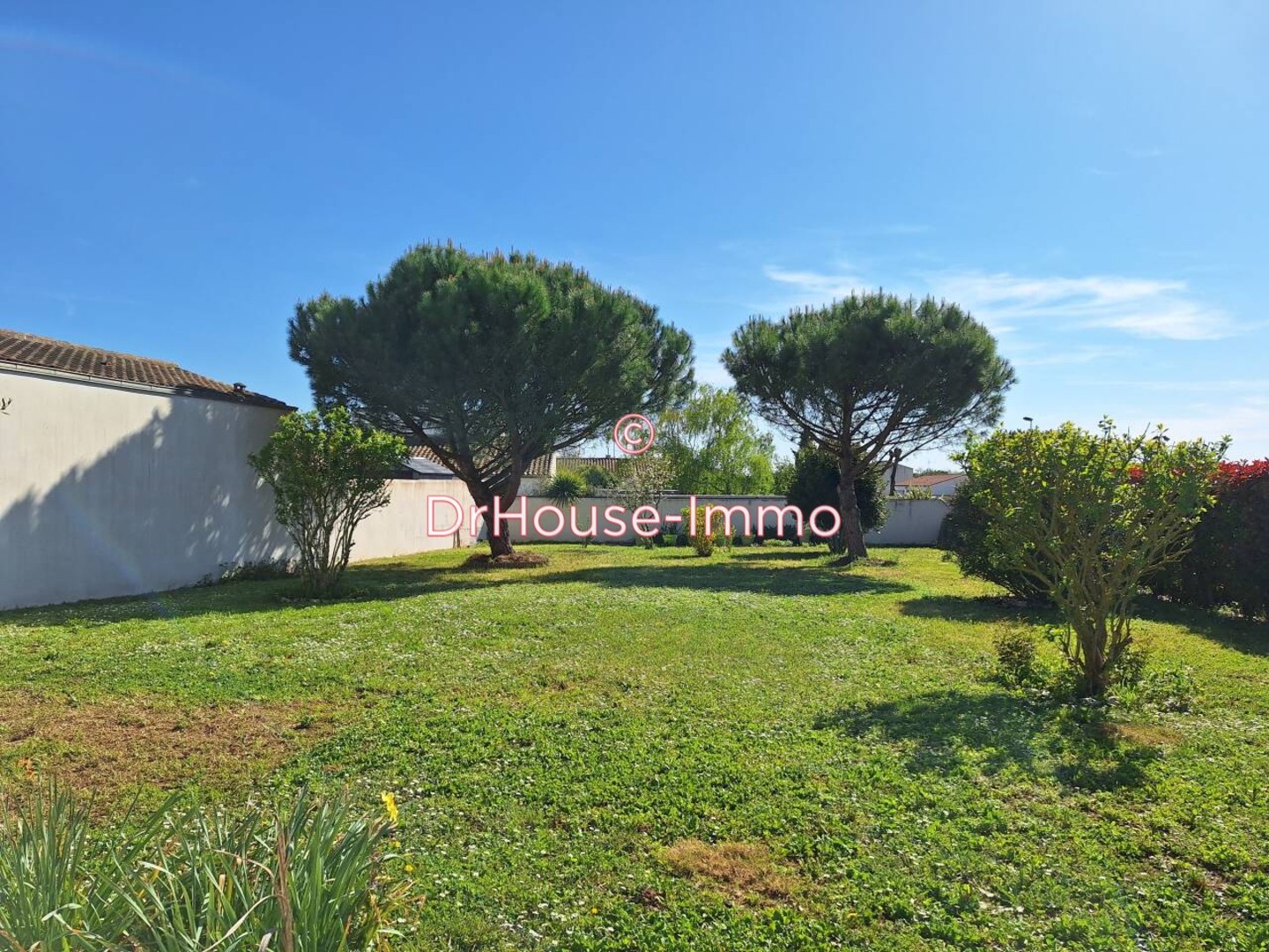 Maison 5 pièces de 115 m² - Saint-Vivien (17220)