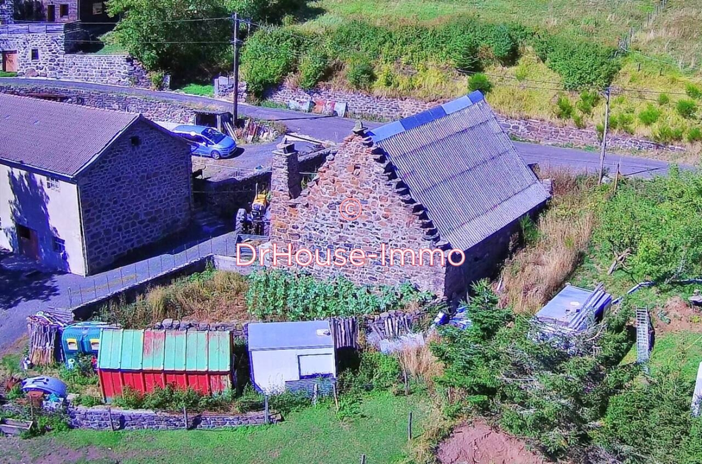 Maison 2 pièces de 137 m² - Saint-Front (43550)