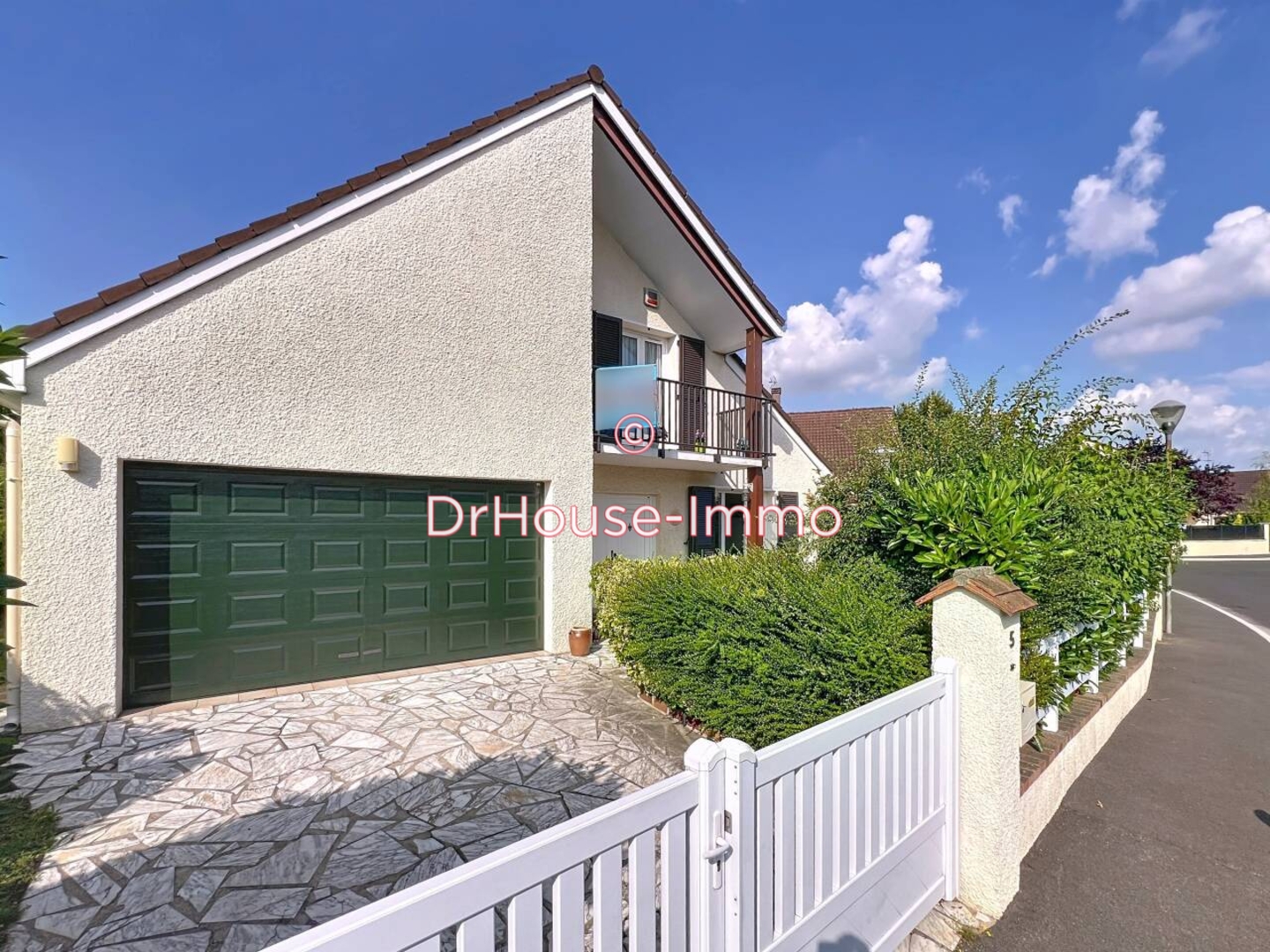 Maison 5 pièces de 113 m² - Combs-la-Ville (77380)