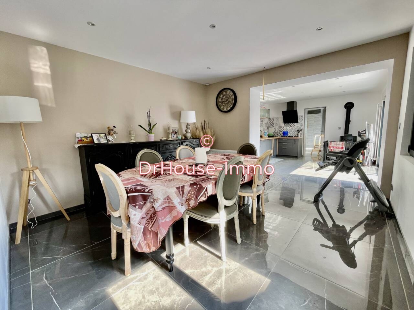 Maison 6 pièces de 152 m² - Denain (59220)