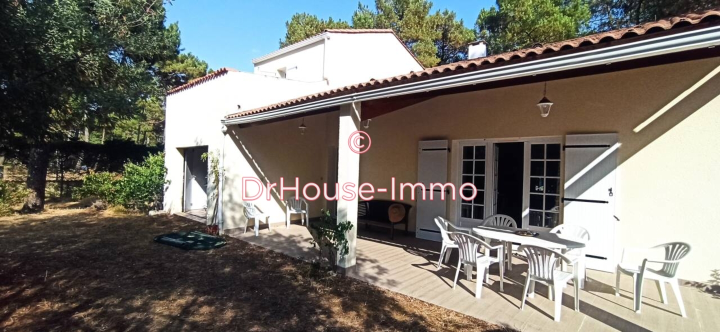 Maison 7 pièces de 174 m² - La Faute-sur-Mer (85460)