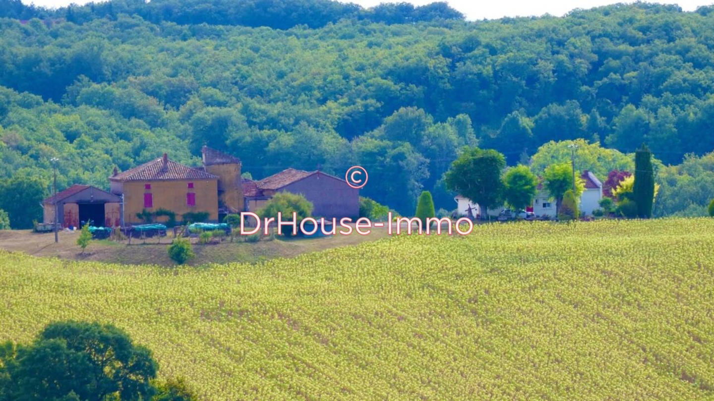 Maison 12 pièces de 235 m² - Itzac (81170)