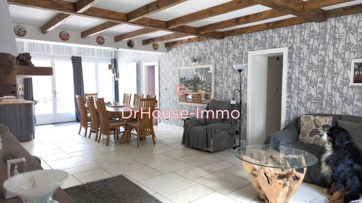 Maison 8 pièces de 203 m² - Bazas (33430)