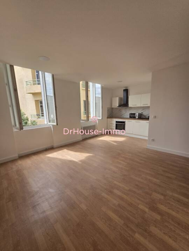 Appartement 2 pièces de 36 m² - Marseille (13001)