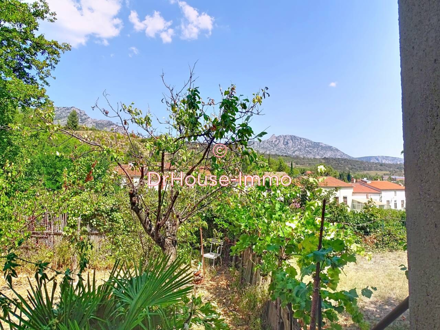 Maison 3 pièces de 90 m² - Maury (66460)