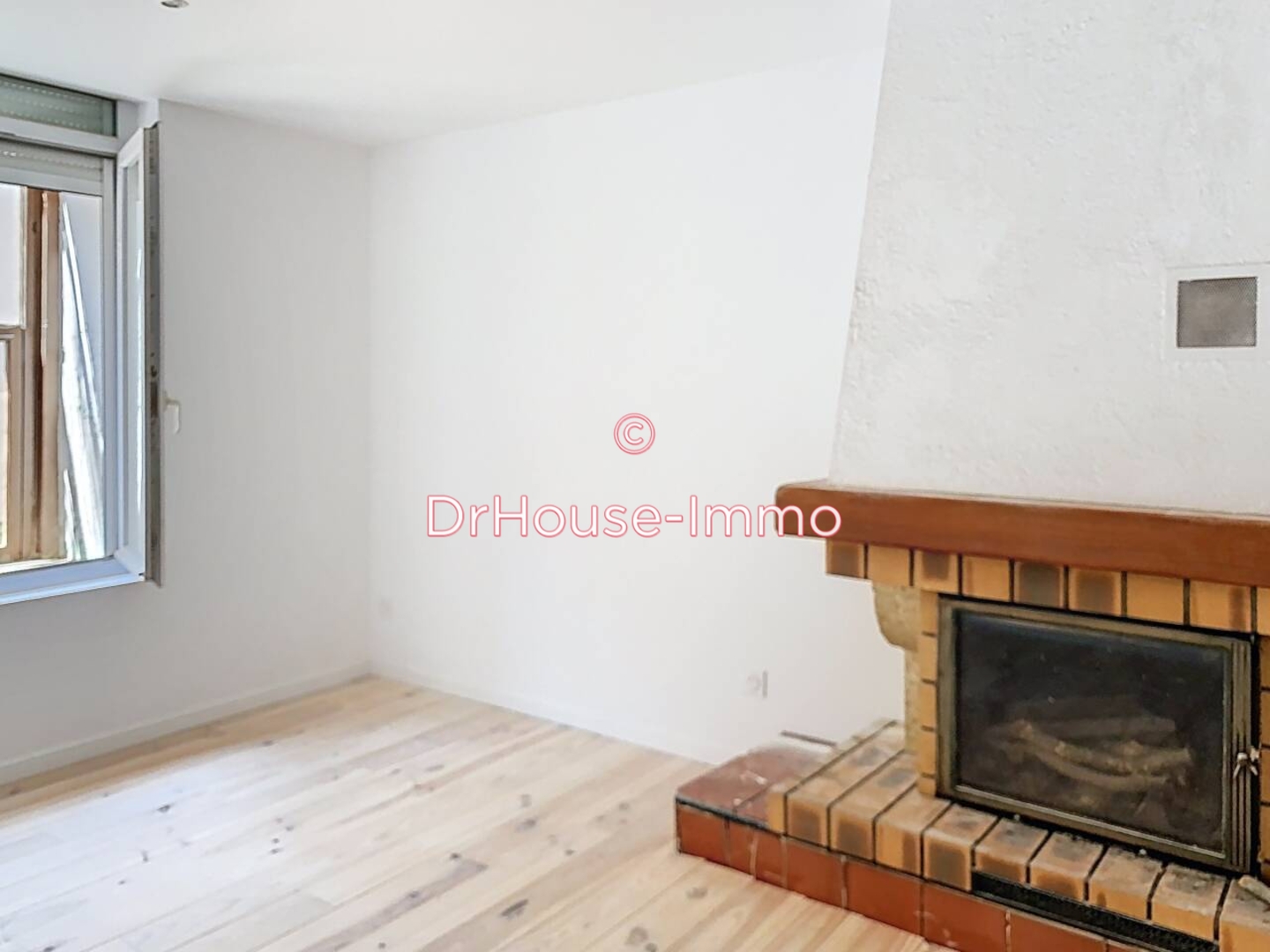Maison 3 pièces de 100 m² - Maury (66460)