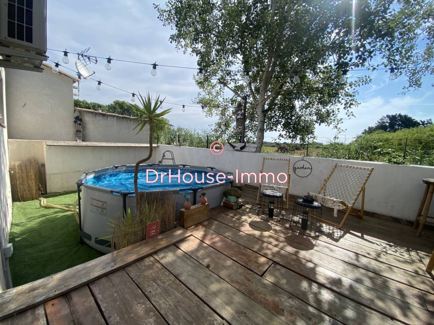 Maison 5 pièces de 110 m² - Saintes-Maries-de-la-Mer (13460)