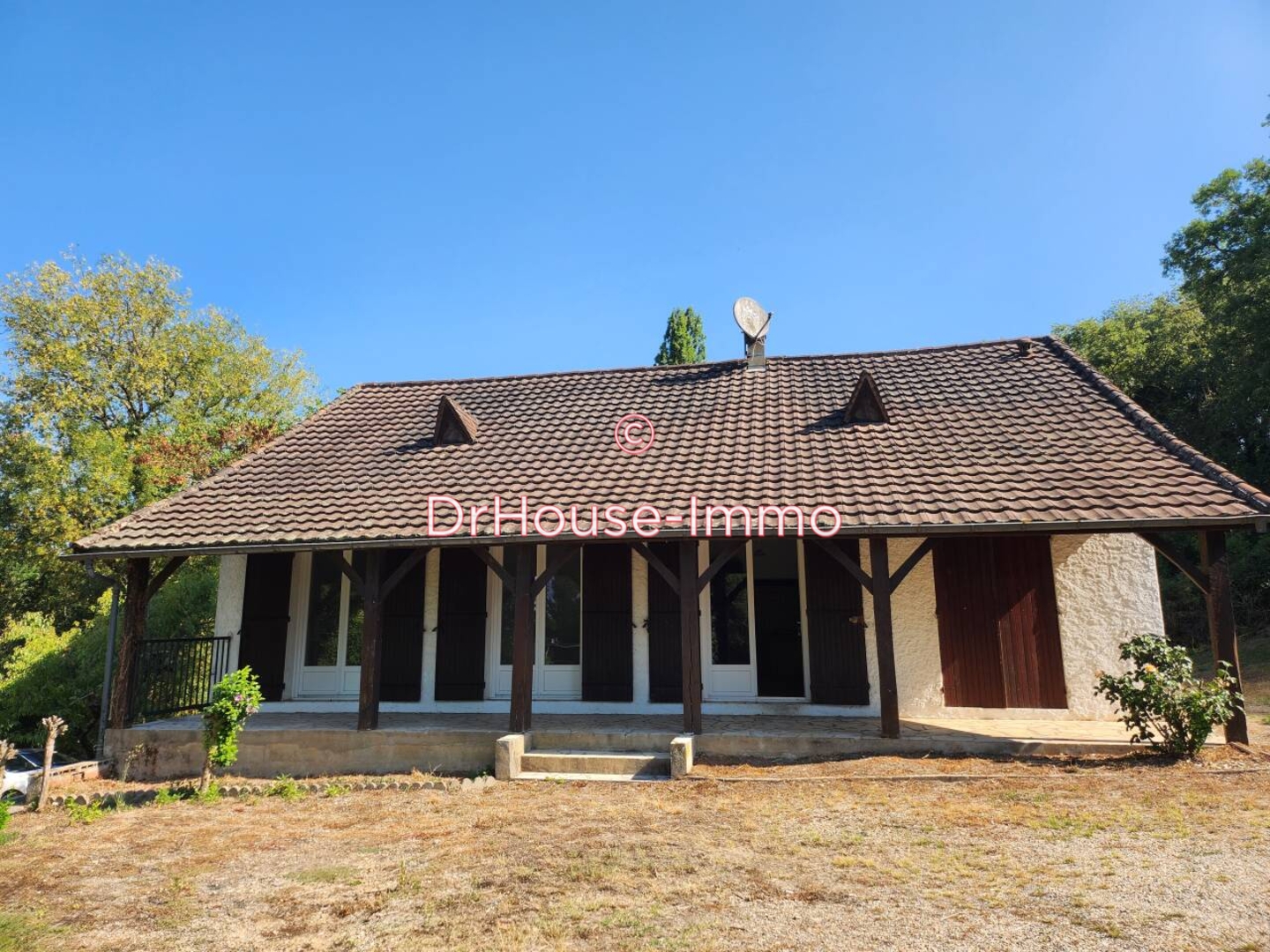 Maison 4 pièces de 85 m² - Creysse (24100)