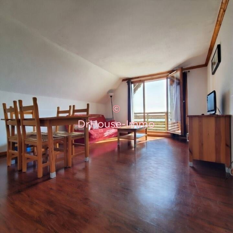 Appartement 3 pièces de 37 m² - Besse-et-Saint-Anastaise (63610)