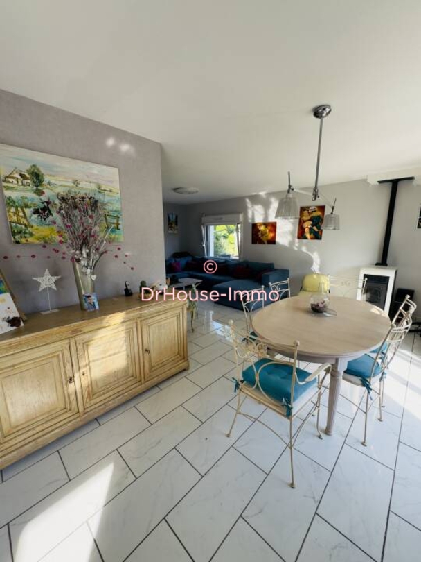 Maison 7 pièces de 135 m² - Ruitz (62620)