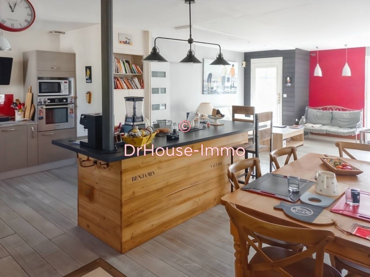 Maison 6 pièces de 155 m² - Dompierre-sur-Mer (17139)