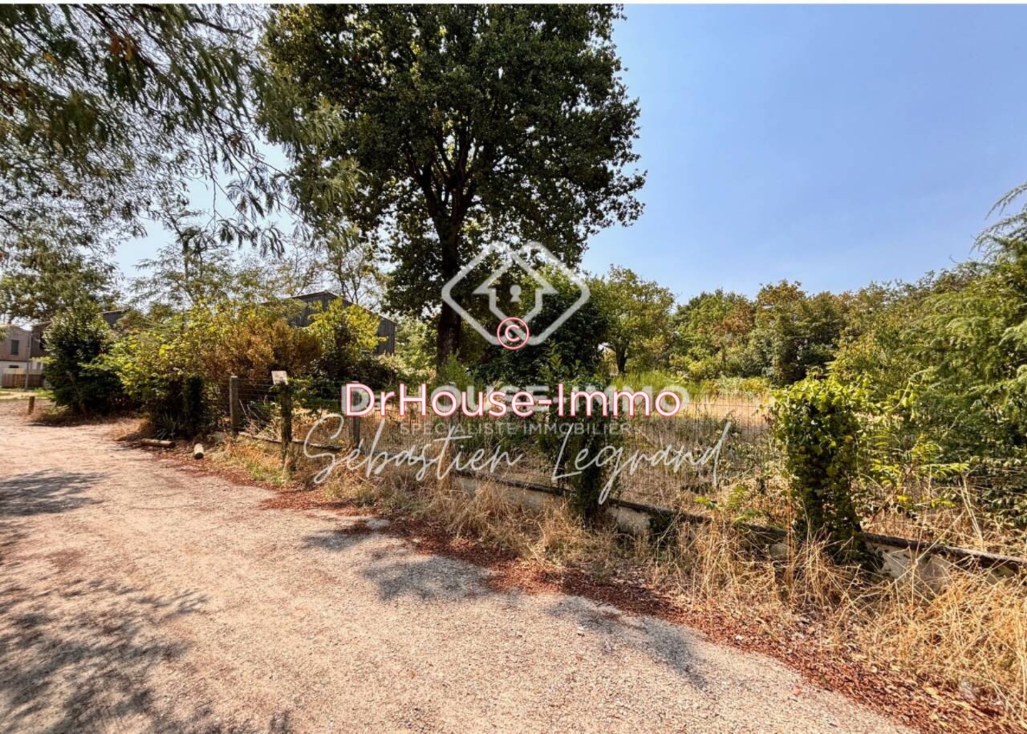 Terrain de 1 085 m² - Parempuyre (33290)