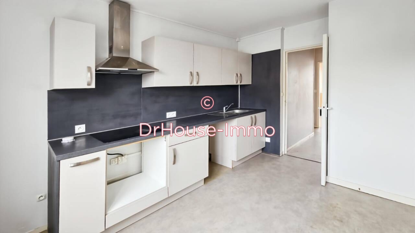 Appartement 4 pièces de 75 m² - Chevigny-Saint-Sauveur (21800)