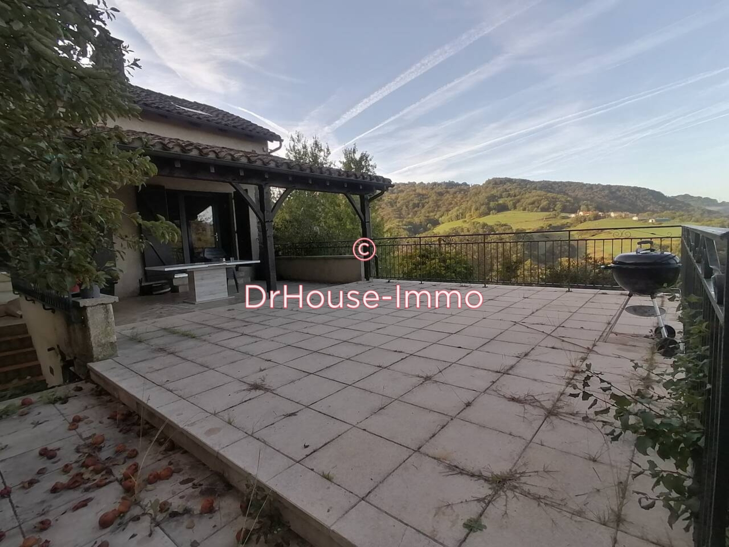 Maison 4 pièces de 115 m² - Saint-Céré (46400)