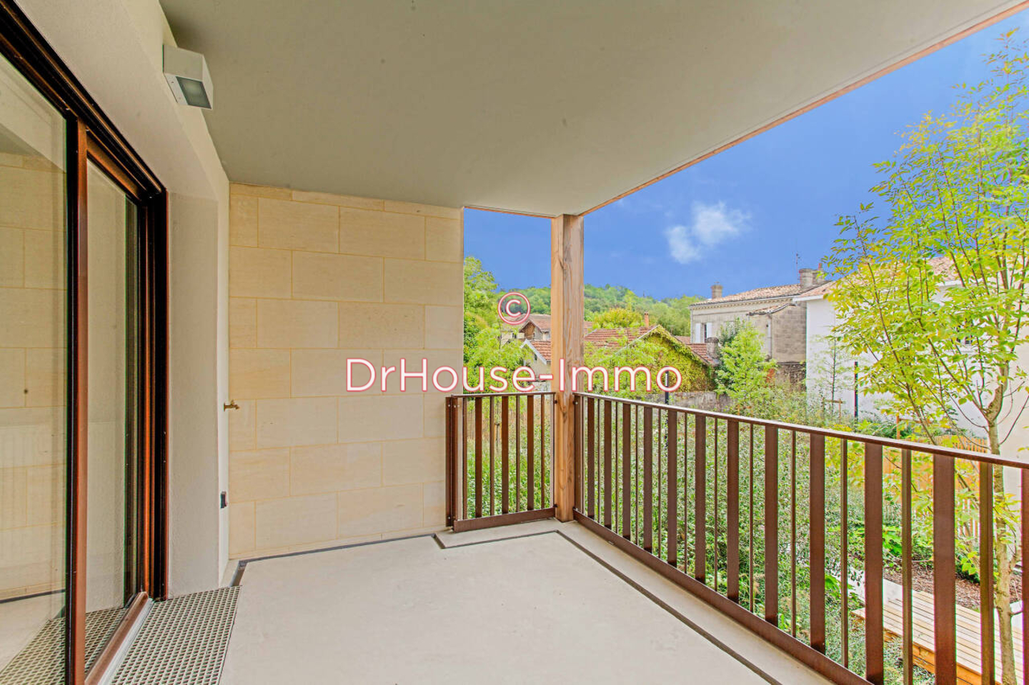 Appartement 3 pièces de 64 m² - Bordeaux (33100)