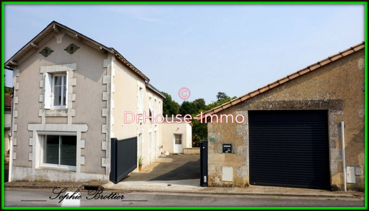 Maison 4 pièces de 105 m² - Boivre la Vallée (86470)