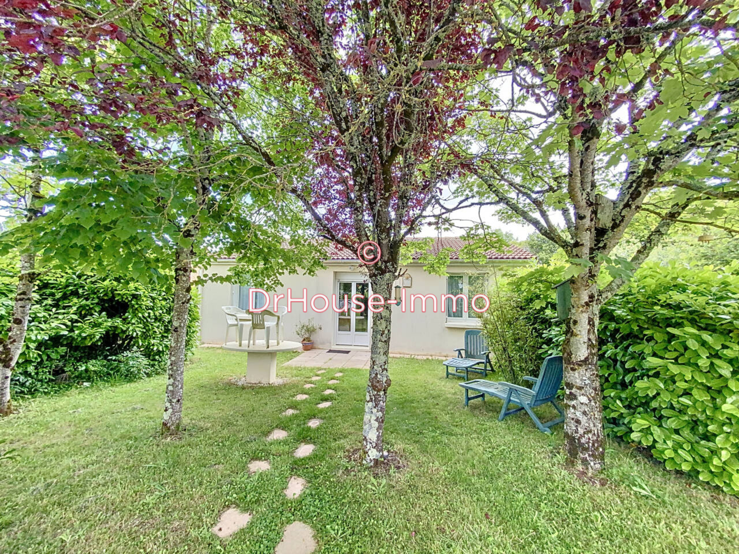 Maison 3 pièces de 74 m² - Jauldes (16560)