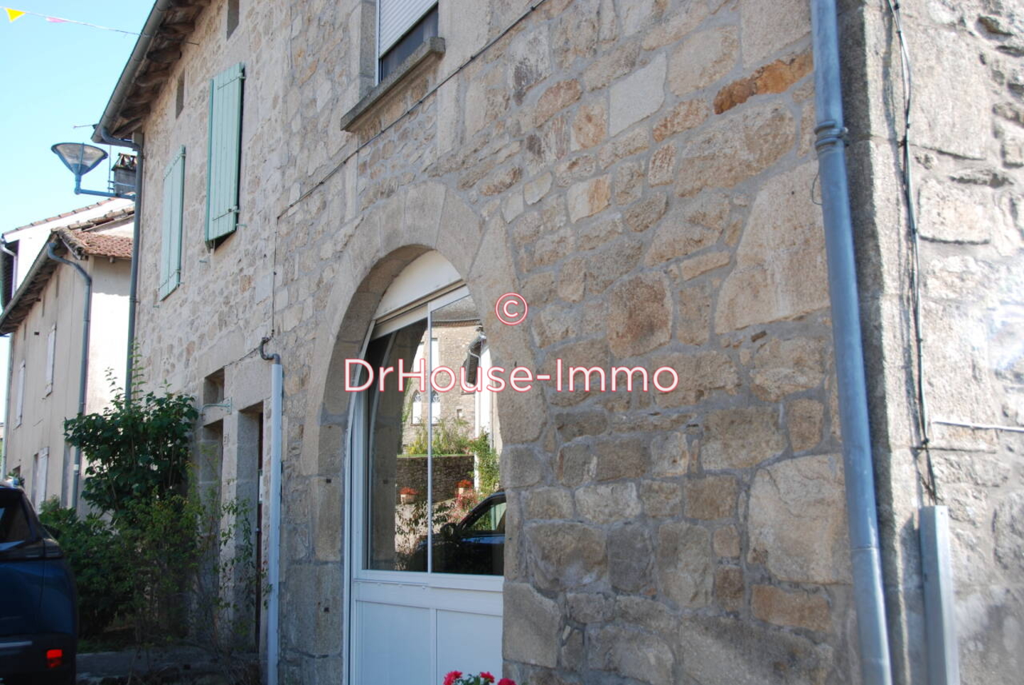 Maison 4 pièces de 84 m² - Sousceyrac-en-Quercy (46190)