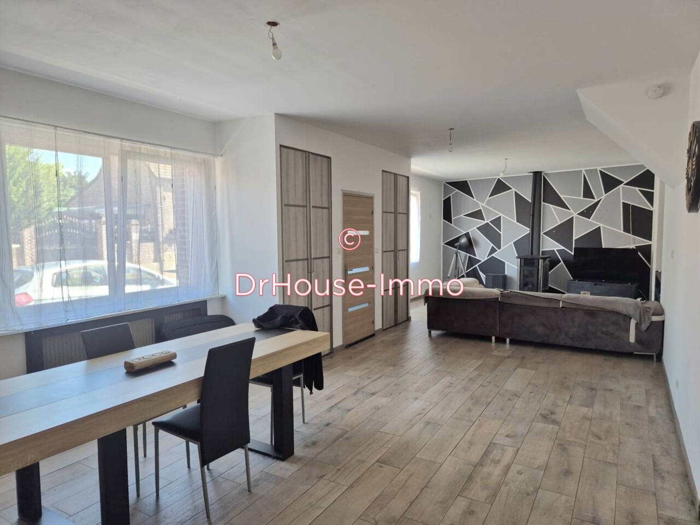 Maison 4 pièces de 183 m² - Hordain (59111)