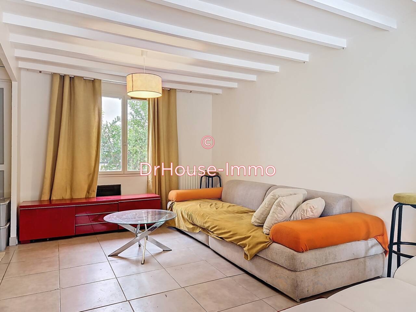 Maison 6 pièces de 120 m² - Ecquevilly (78920)