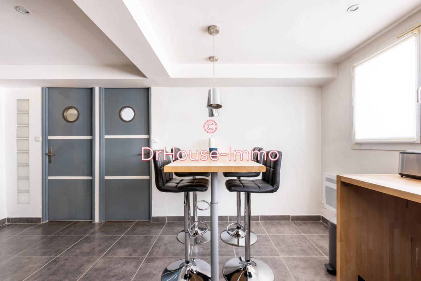 Appartement 3 pièces de 64 m² - Douai (59500)